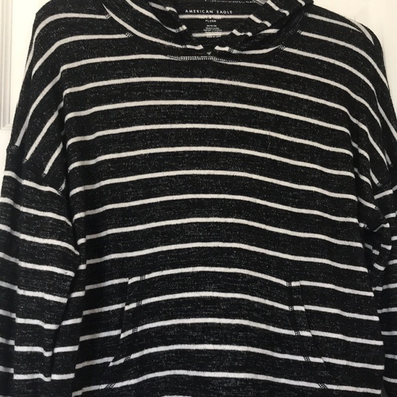 🥰AMERICAN EAGLE PLUSH STRIPED LONGSLEEVE🥰 - Picture 4 of 5